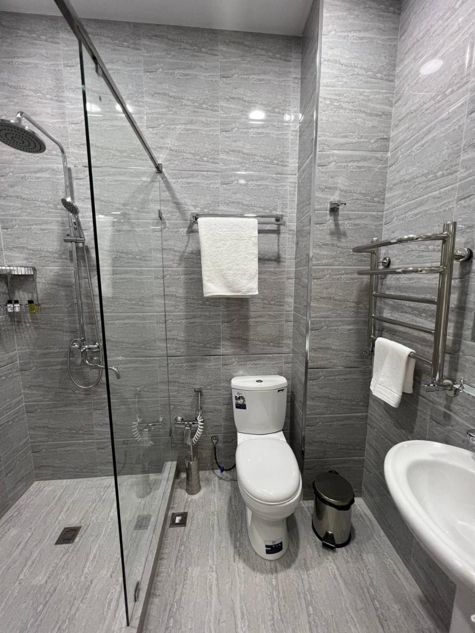 Art Residence Hotel ทาชเคนต์ ภายนอก รูปภาพ