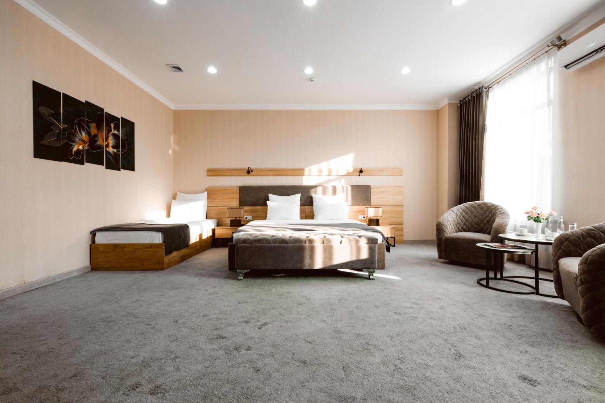 Art Residence Hotel ทาชเคนต์ ภายนอก รูปภาพ
