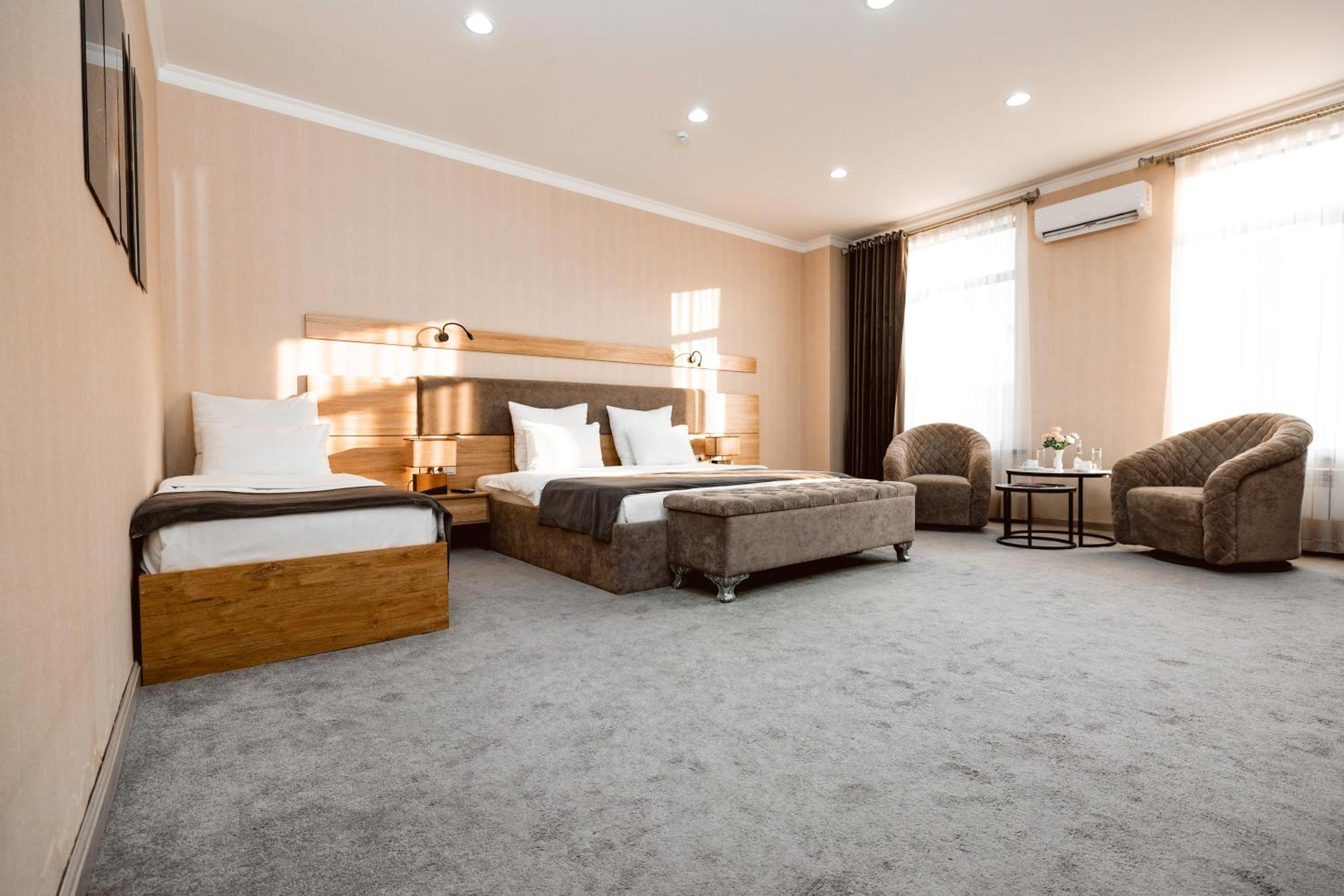 Art Residence Hotel ทาชเคนต์ ภายนอก รูปภาพ