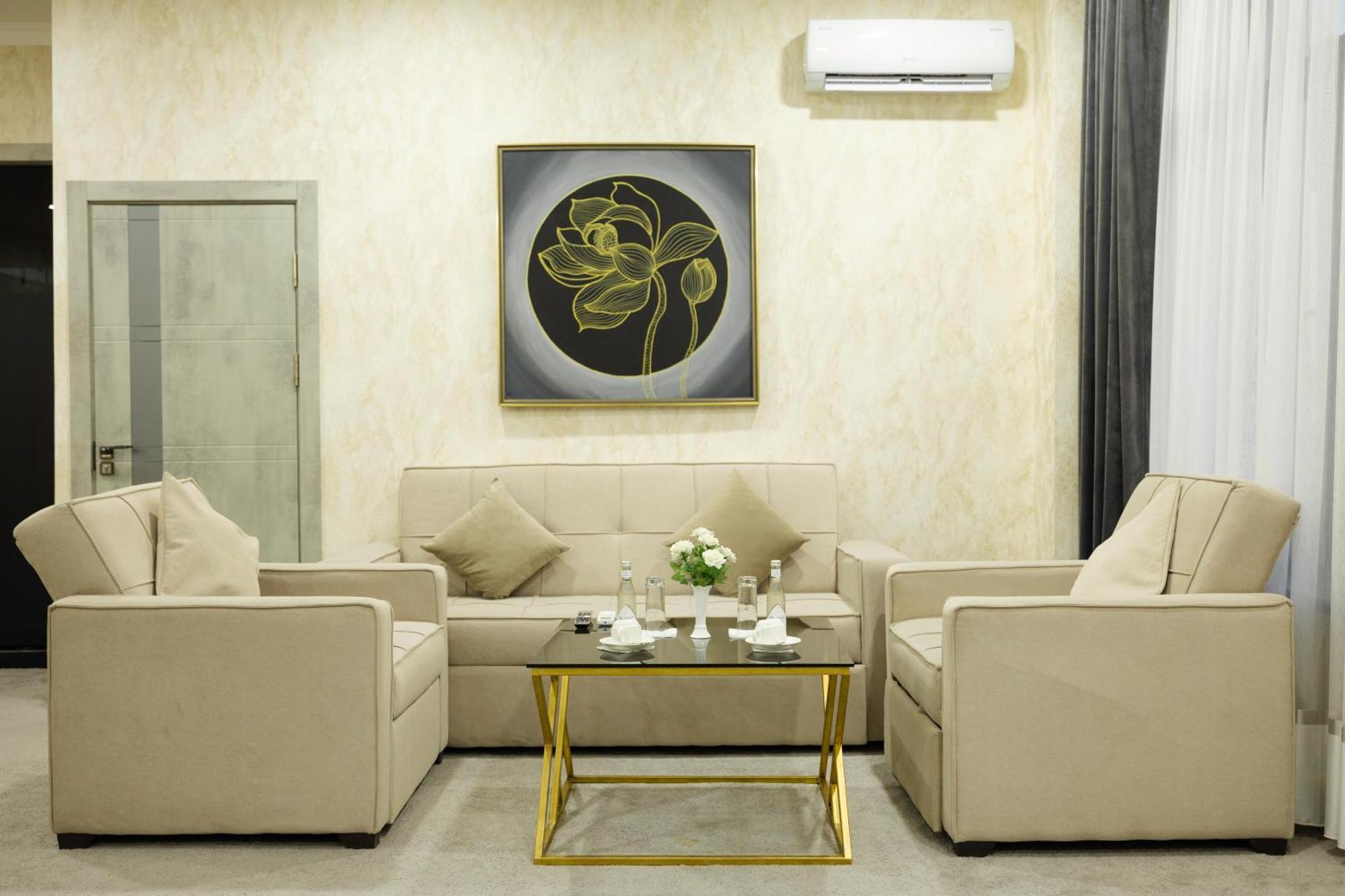 Art Residence Hotel ทาชเคนต์ ภายนอก รูปภาพ