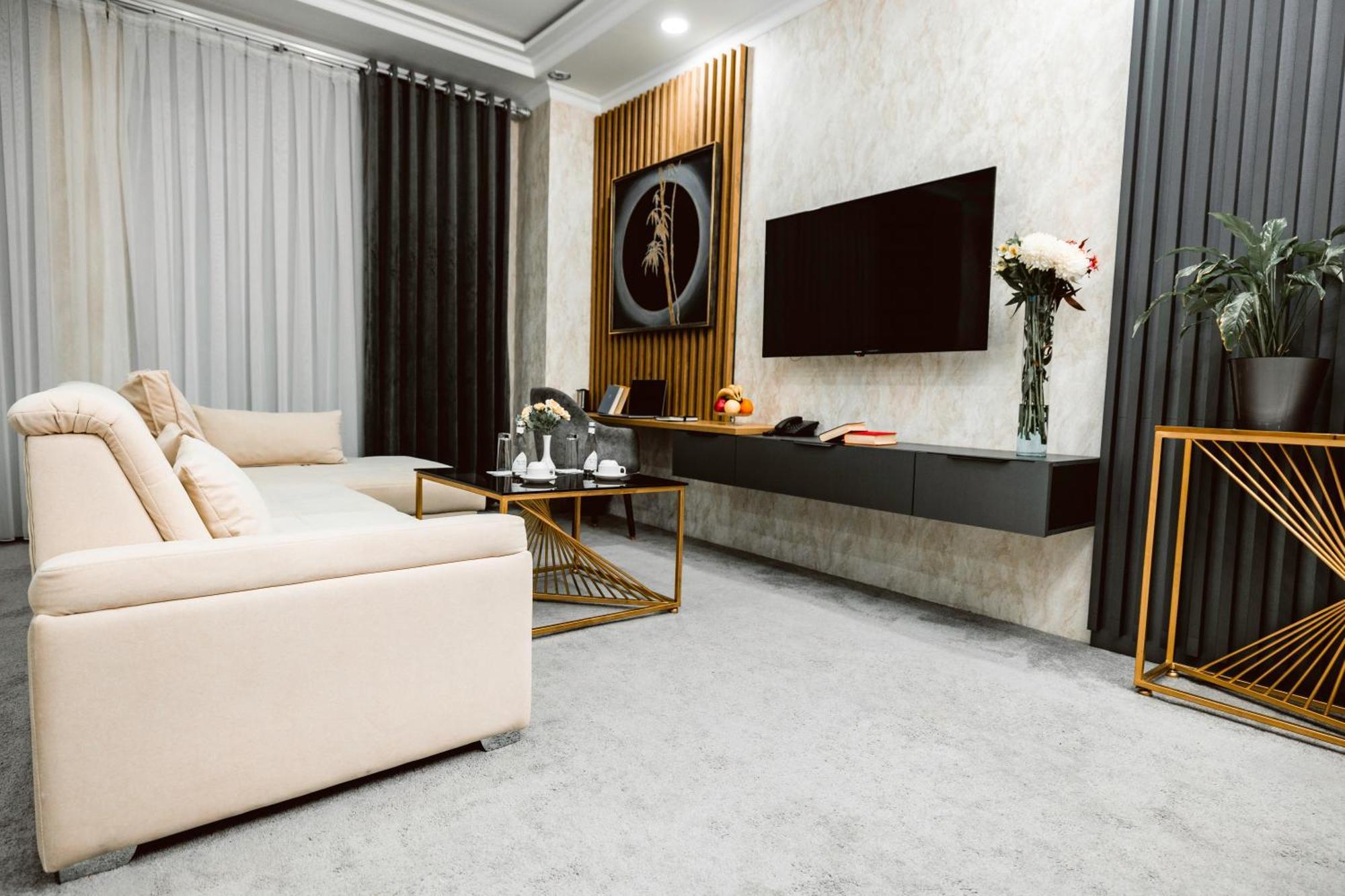 Art Residence Hotel ทาชเคนต์ ภายนอก รูปภาพ