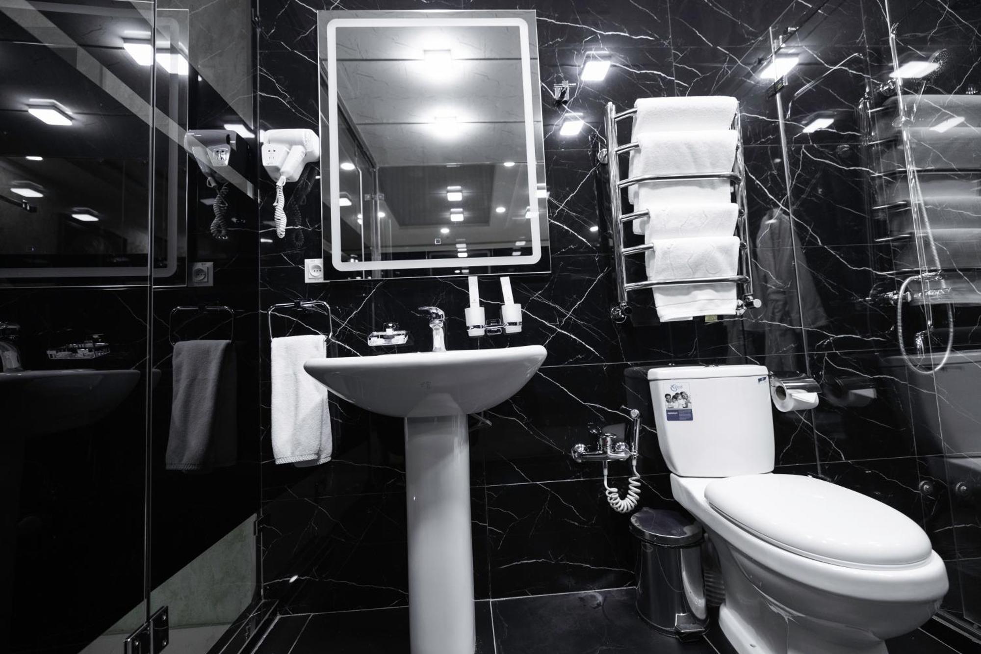 Art Residence Hotel ทาชเคนต์ ภายนอก รูปภาพ