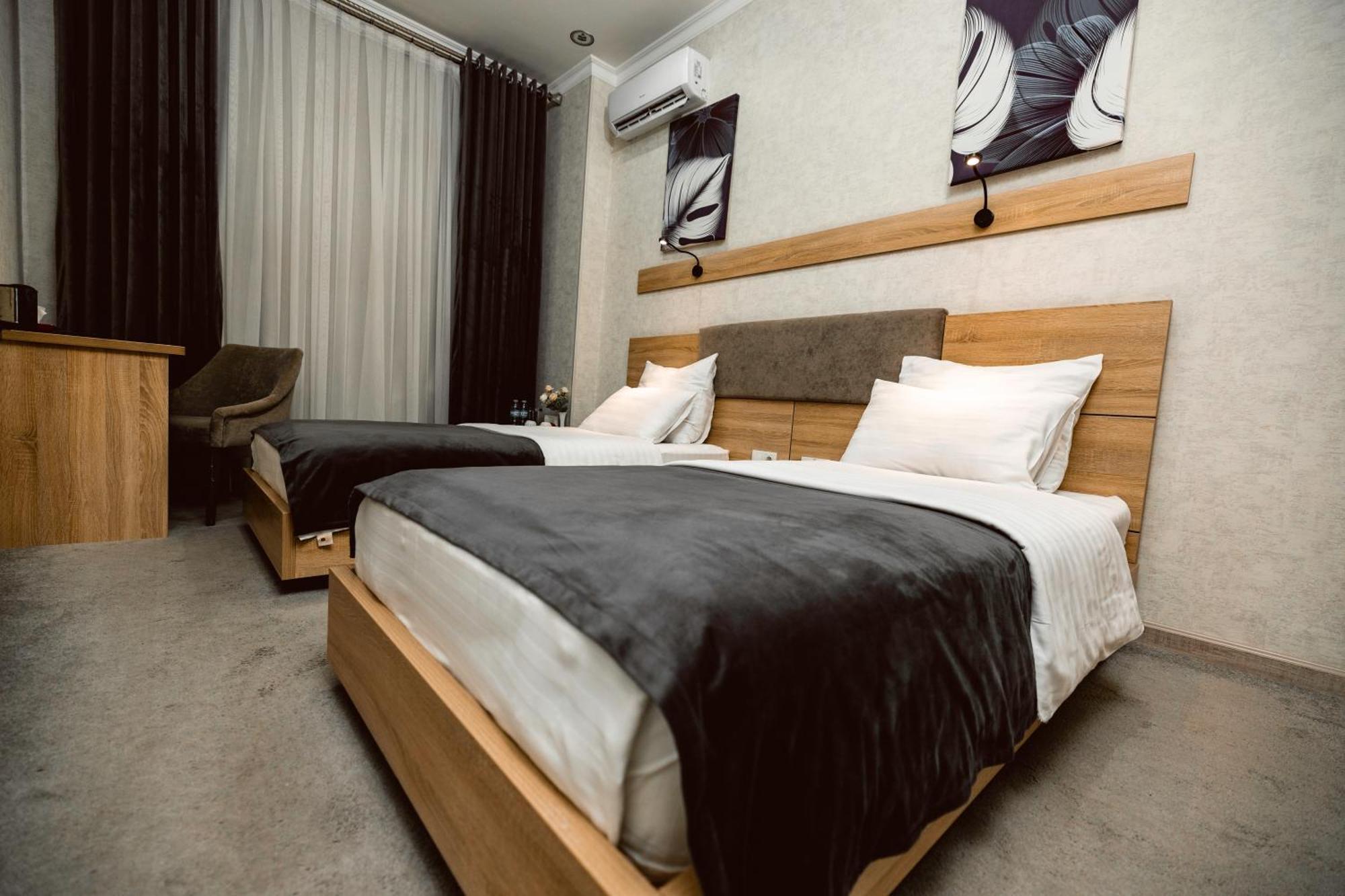 Art Residence Hotel ทาชเคนต์ ภายนอก รูปภาพ